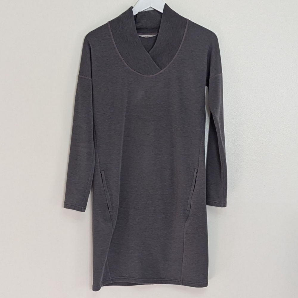 Athleta Dress Extra Small Gray Long Sleeve Softtech Pockets